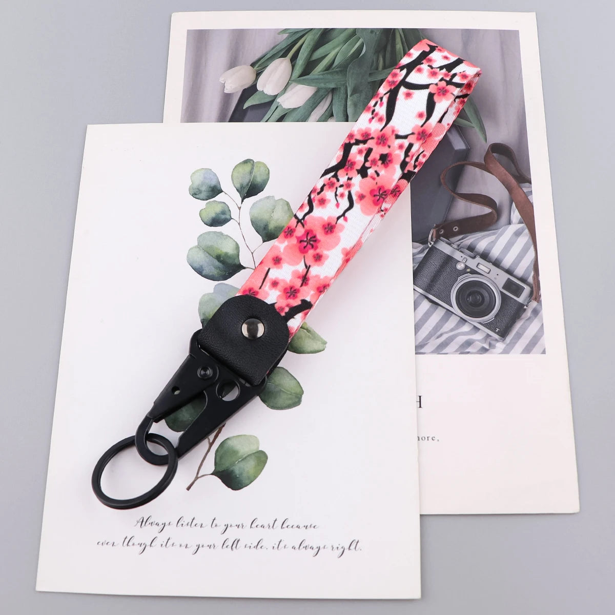 Sakura Car Keychain Cherry Blossom Lanyard Hanging Strap with Metal Key Holder Tags Car Motorcycle Key Ring Accessories Gift